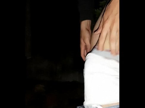 ❤️ Jirani yangu aliruka kwenye ukuta wangu wa karantini 